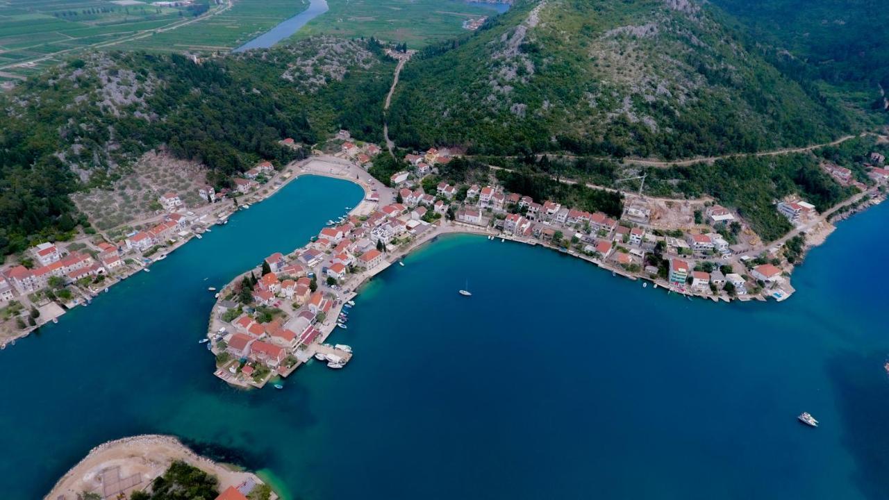 Apartment Antun - Adriatic Coast Retreat Blace Exterior foto