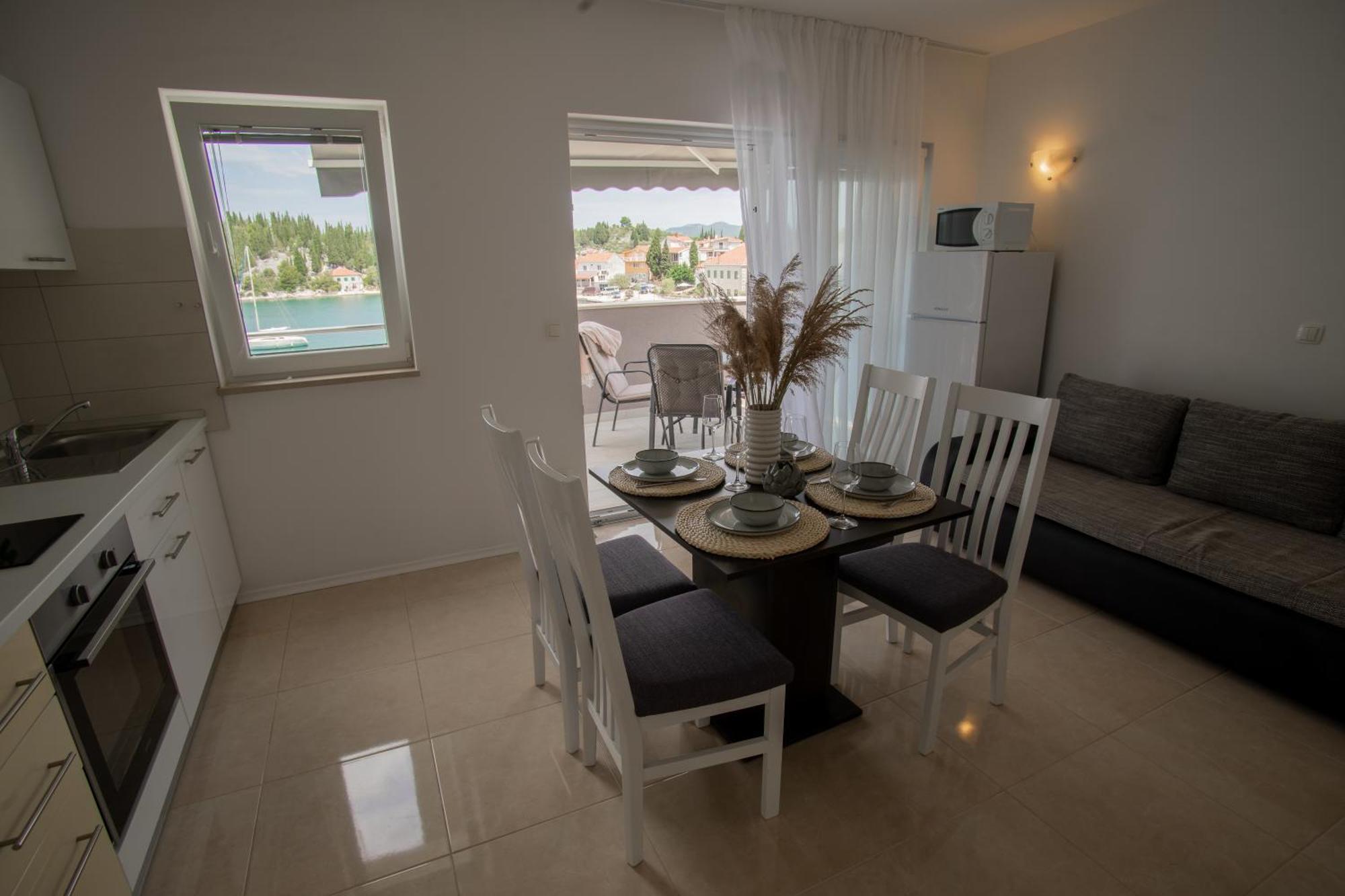 Apartment Antun - Adriatic Coast Retreat Blace Habitación foto